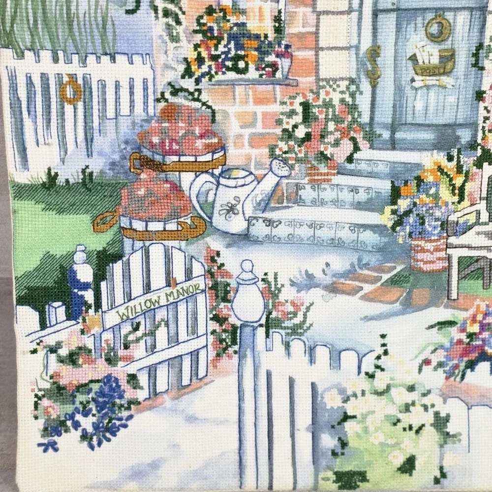 Finished Vtg Needlepoint Tapestry Candamar Design 
